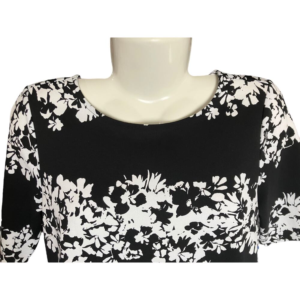 Banana Republic Women's Black w/ White Floral Day Shift Dress | Size 4 - Picture 7 of 11
